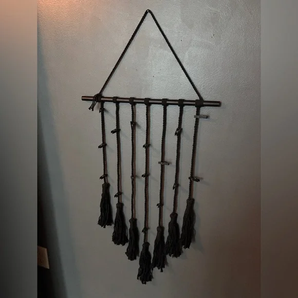 Boho Picture Hanger with Adjustable Clips - Picture 1 of 6